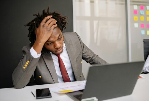 Why Your n8n Workflows Keep Failing at Night (Dealing with API Rate Limits and Silent Crashes)